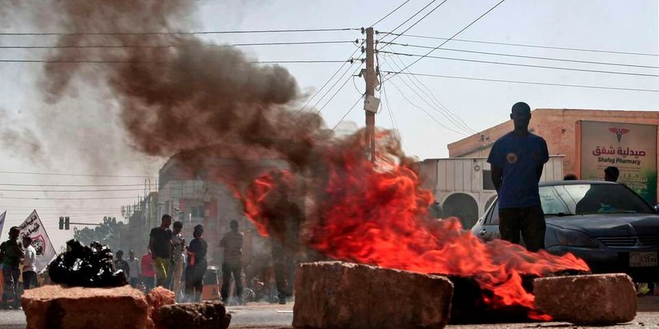 Sudanese barricade streets after 7 killed in anti-coup protests - Vimarsana News