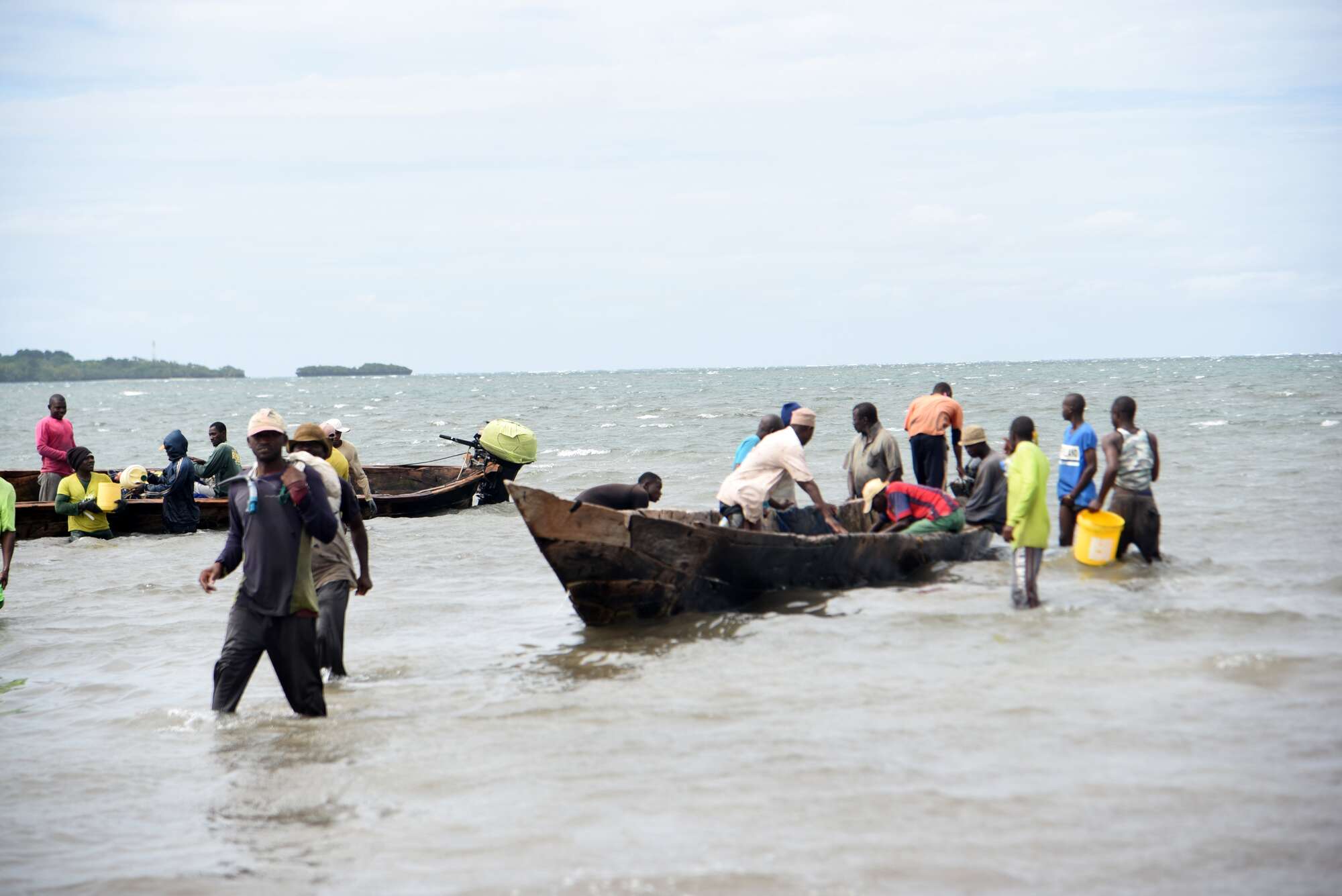Kenya falls back on destructive fishing gear ban - Vimarsana News