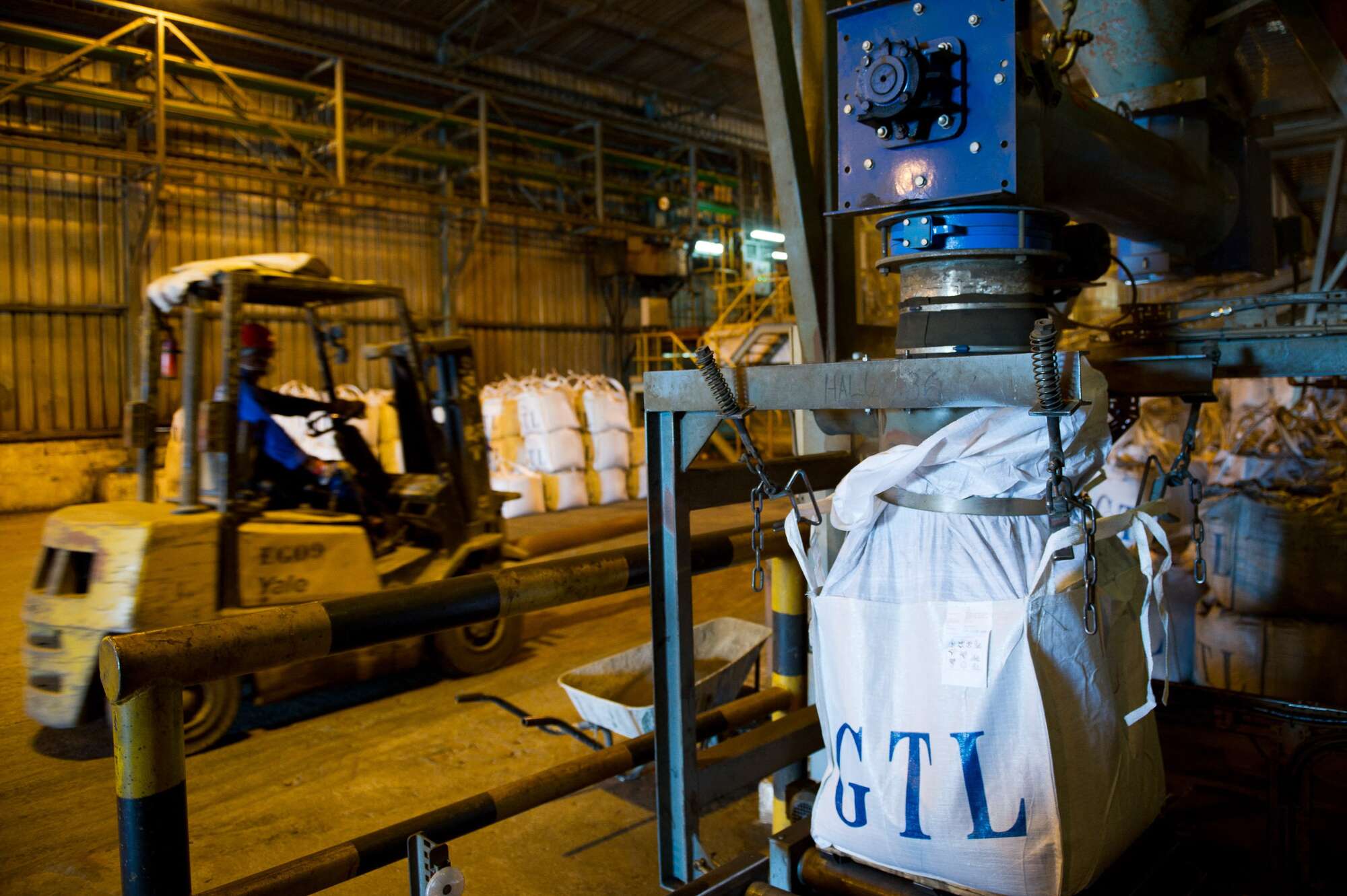 DR Congo signs $2bn mining deal with UAE - Vimarsana News