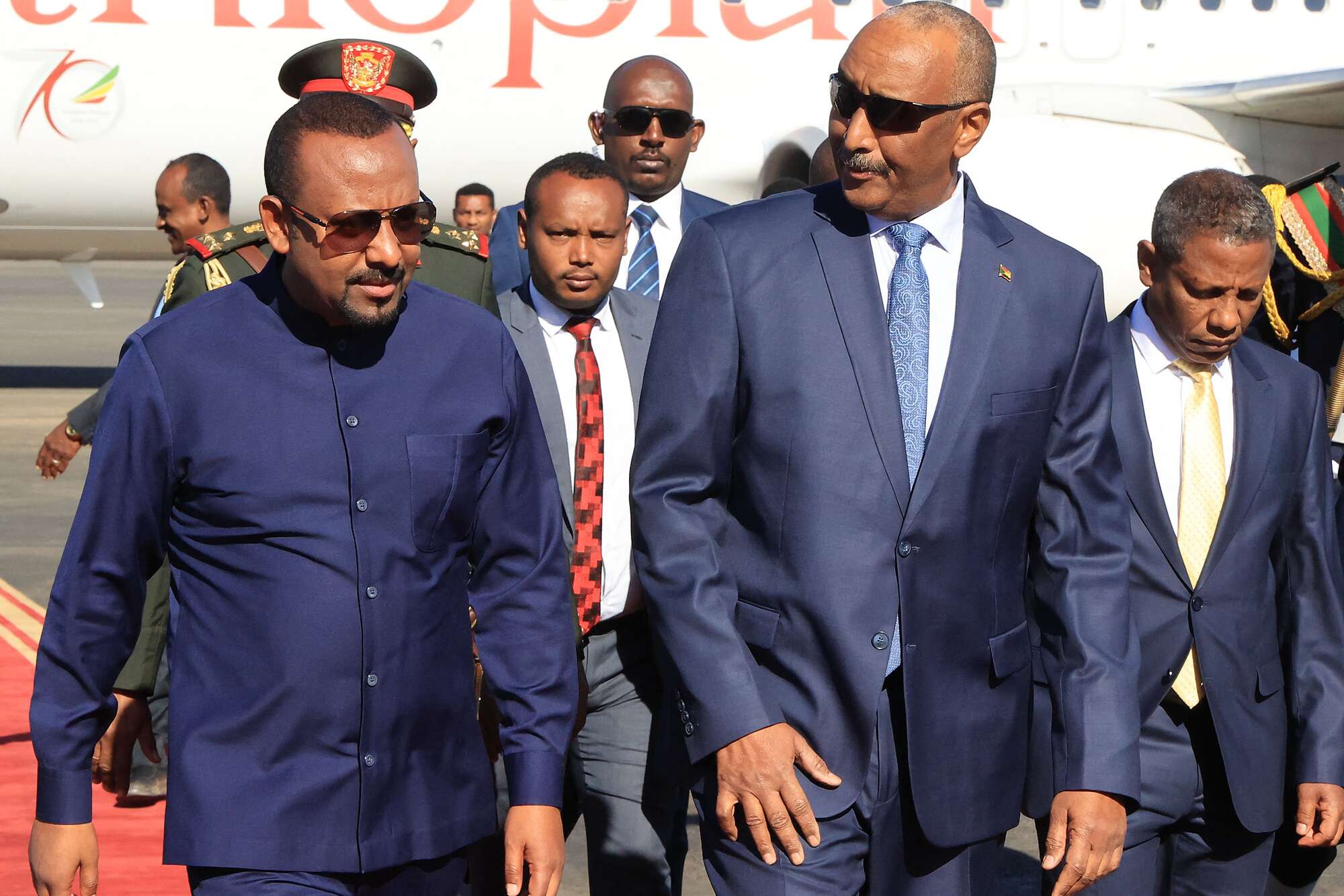Burhan mends fences with Kenya, Ethiopia as Hamdok returns - Vimarsana News