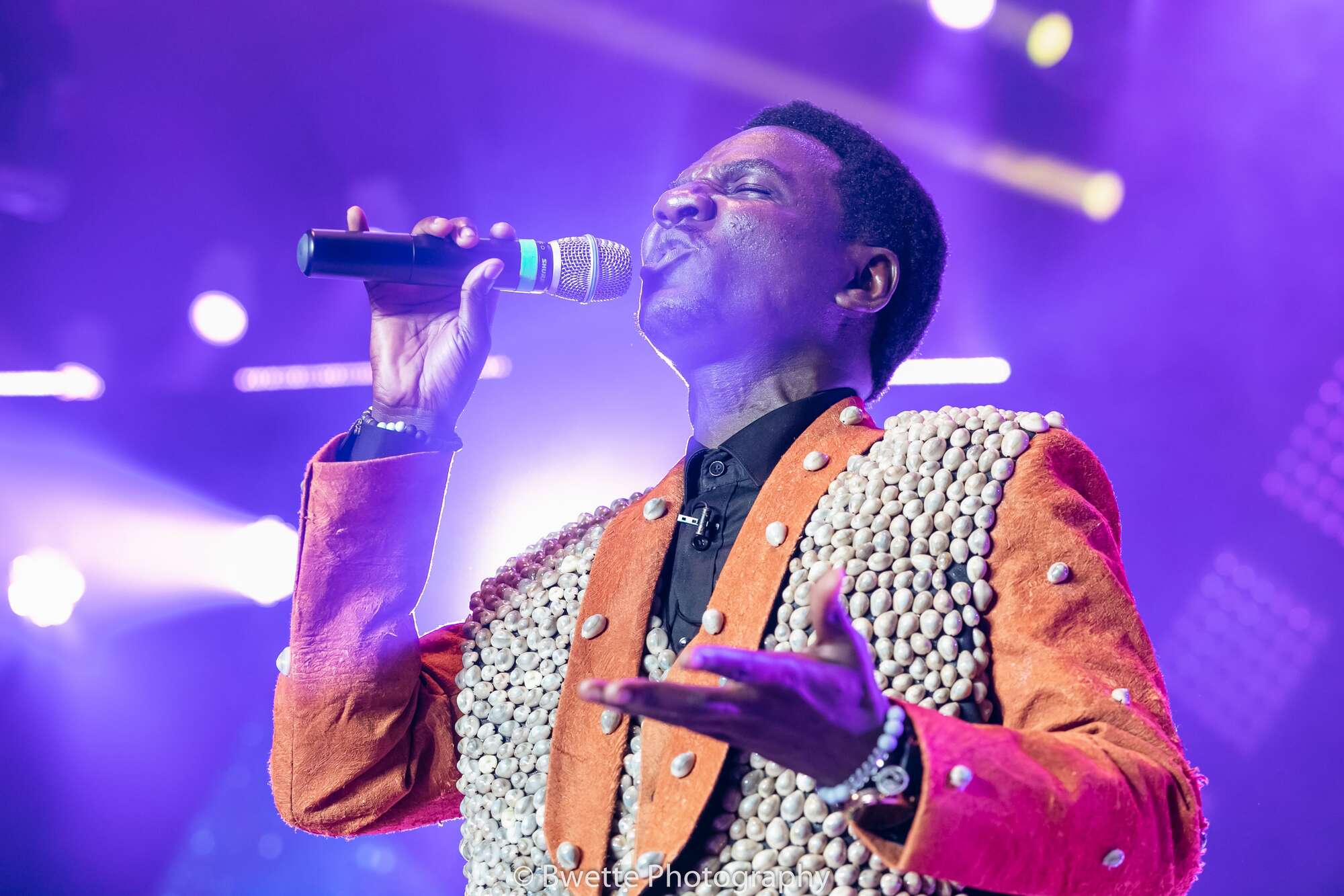 Singer Mugabi lives up to his promise in 'People of the Land' concert - Vimarsana News