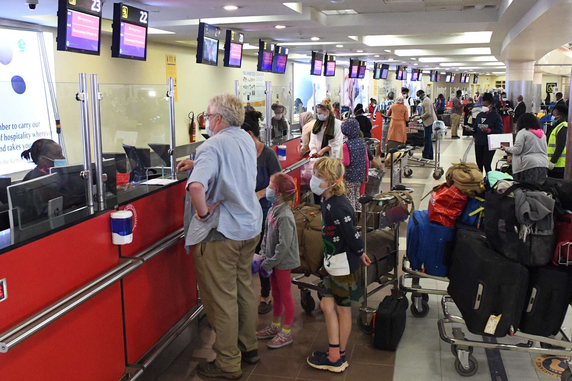 Hoteliers, travellers say eTA is visa by another name - Vimarsana News