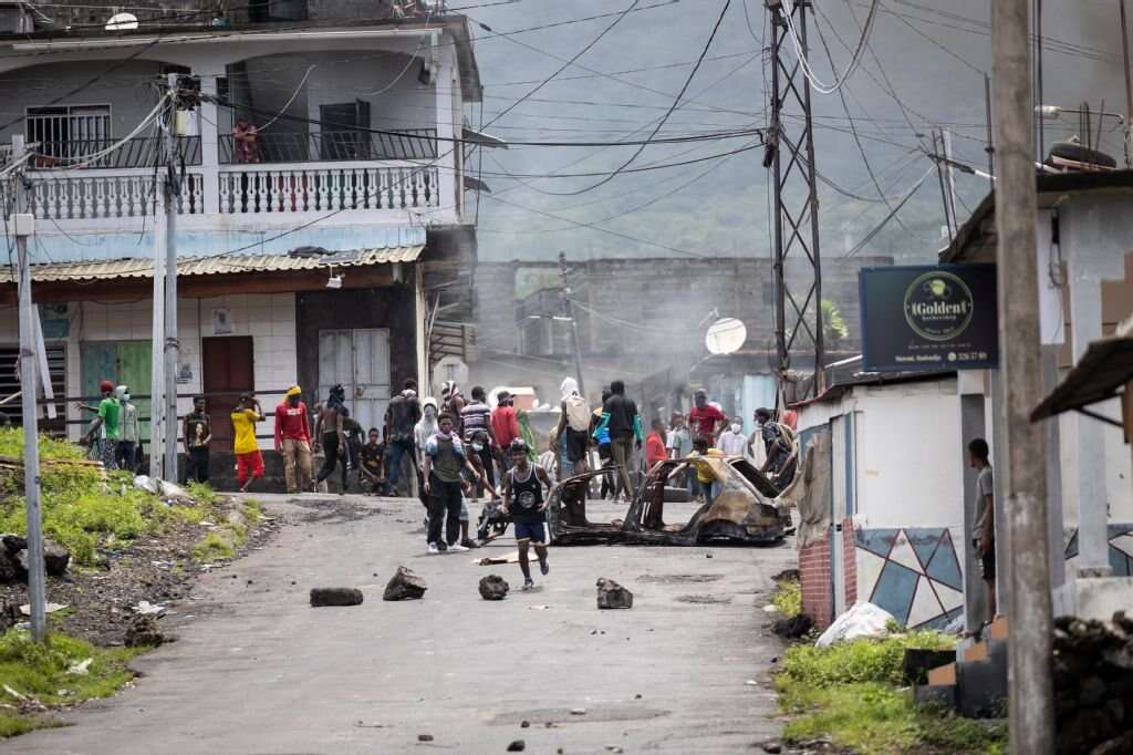 Comoros post-poll clashes turn deadly as opposition calls protest - Vimarsana News