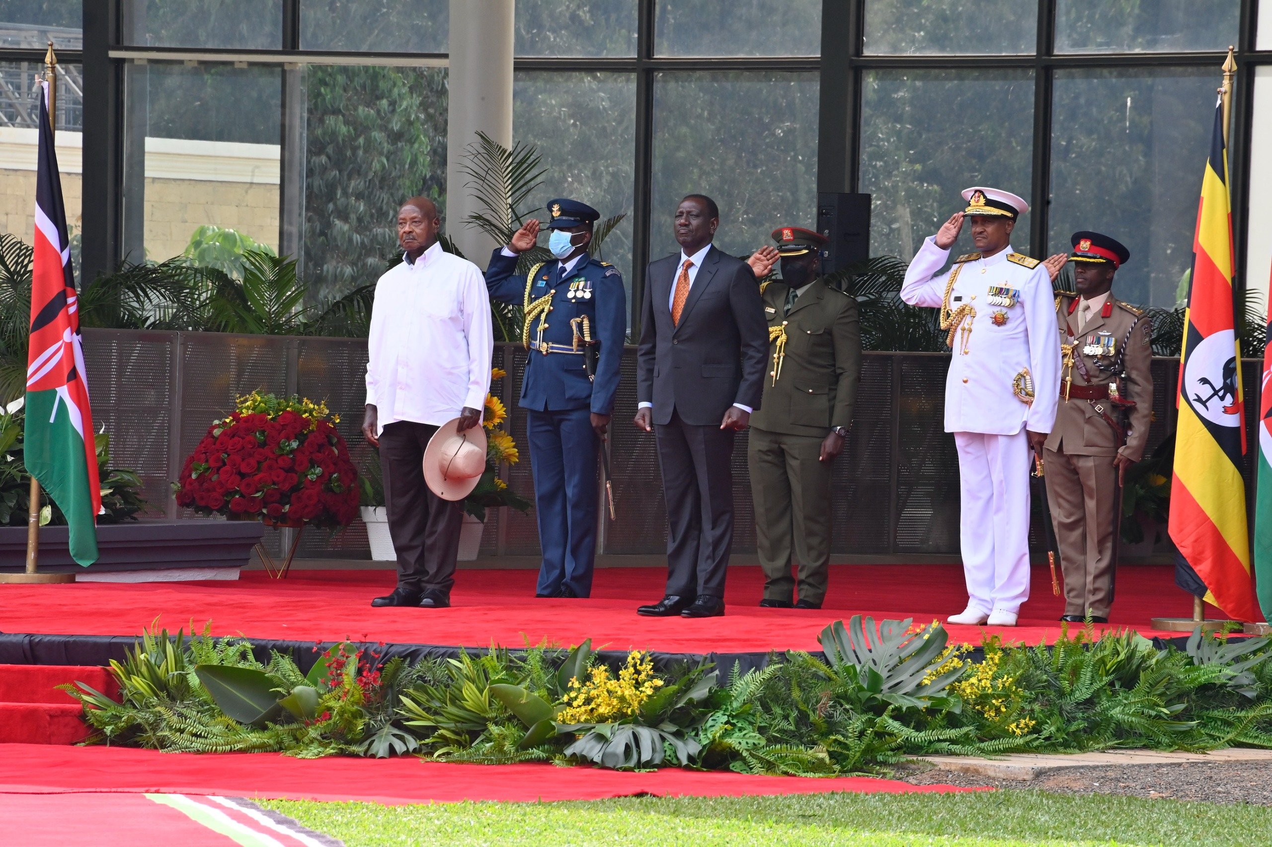 Ruto, Museveni meeting gives glimmer of hope to traders - Vimarsana News