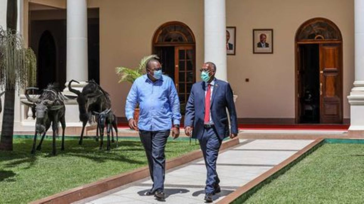 Uhuru Kenyatta and Muse Bihi.