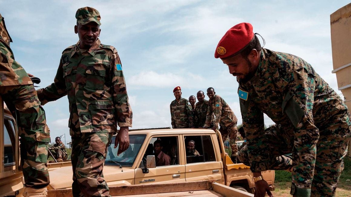 Somali National Army soldiers on patrol