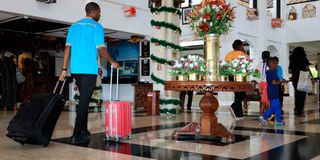  Christmas festivities in Mombasa, Kenya 