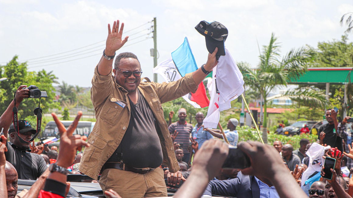 Tanzanian opposition leader Tundu Lissu acknowledges greetings
