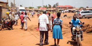 People moving in and out of Kenya 