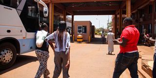 Passengers arriving in Kenya from Uganda