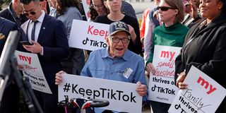 TikTok supporters