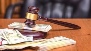 gavel-money