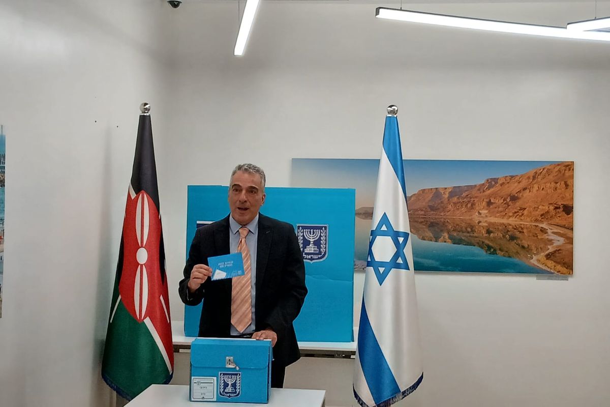 Des diplomates israéliens votent à Nairobi avant des élections sous tension